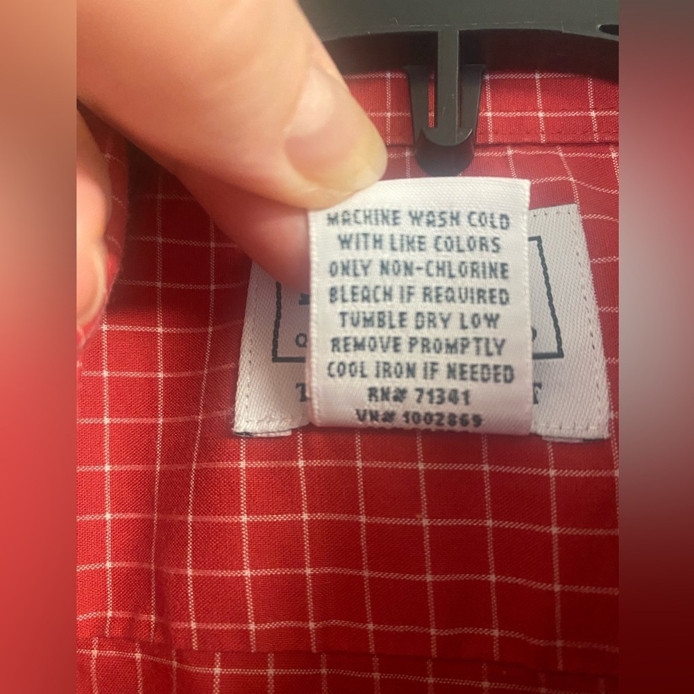 LL Bean Traditional Fit Short Sleeved Button Down Checked Shirt Size Large Red - Picture 5 of 6
